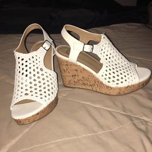 BRAND NEW White wedges